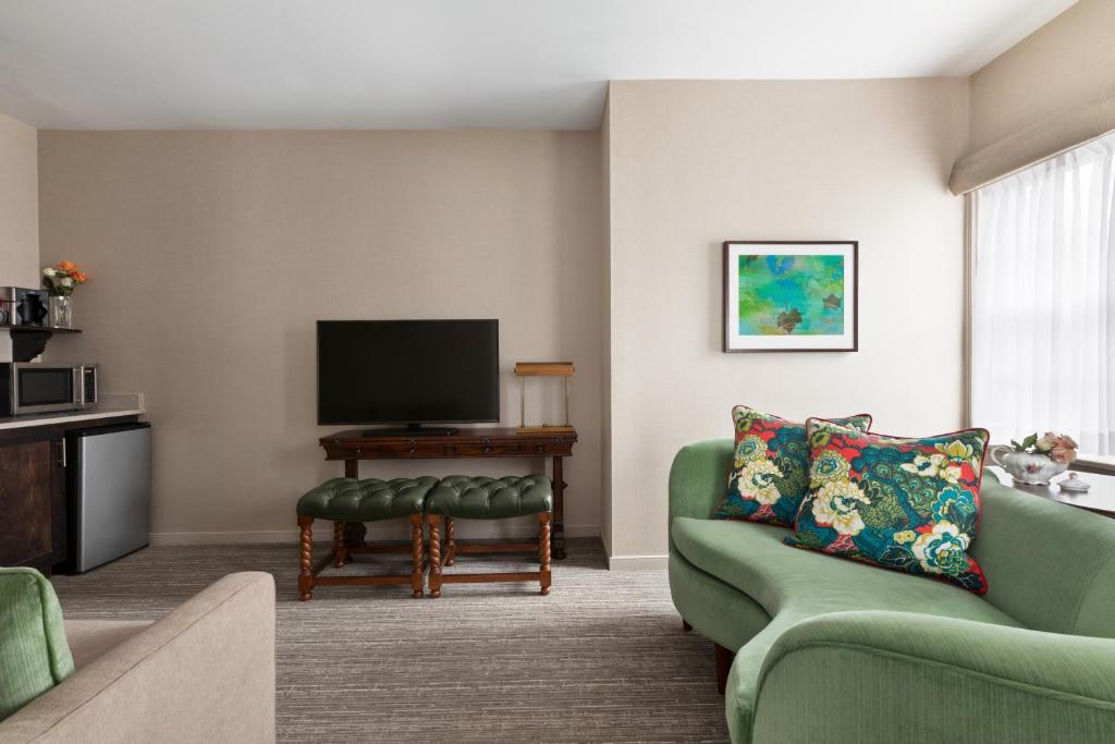 The Glidden House Image