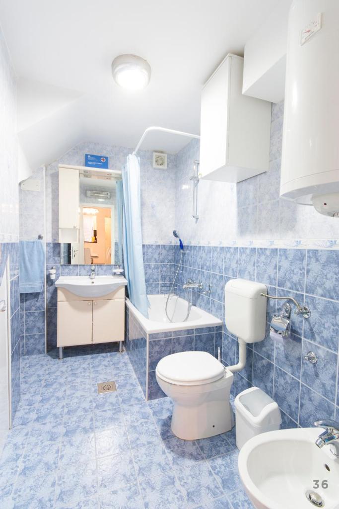 Holiday Home Revelin- Great Location 7