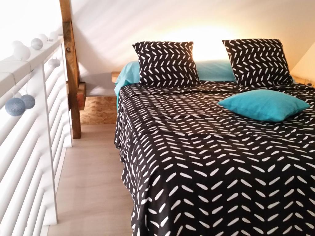 Bungalow au centre-ville de Saint-Pierre terrasse et parking privé 2