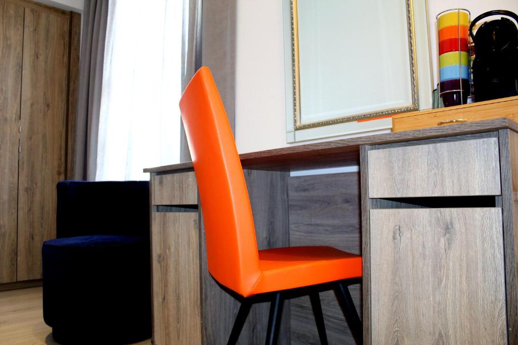 1 Craven Hill Gardens 4