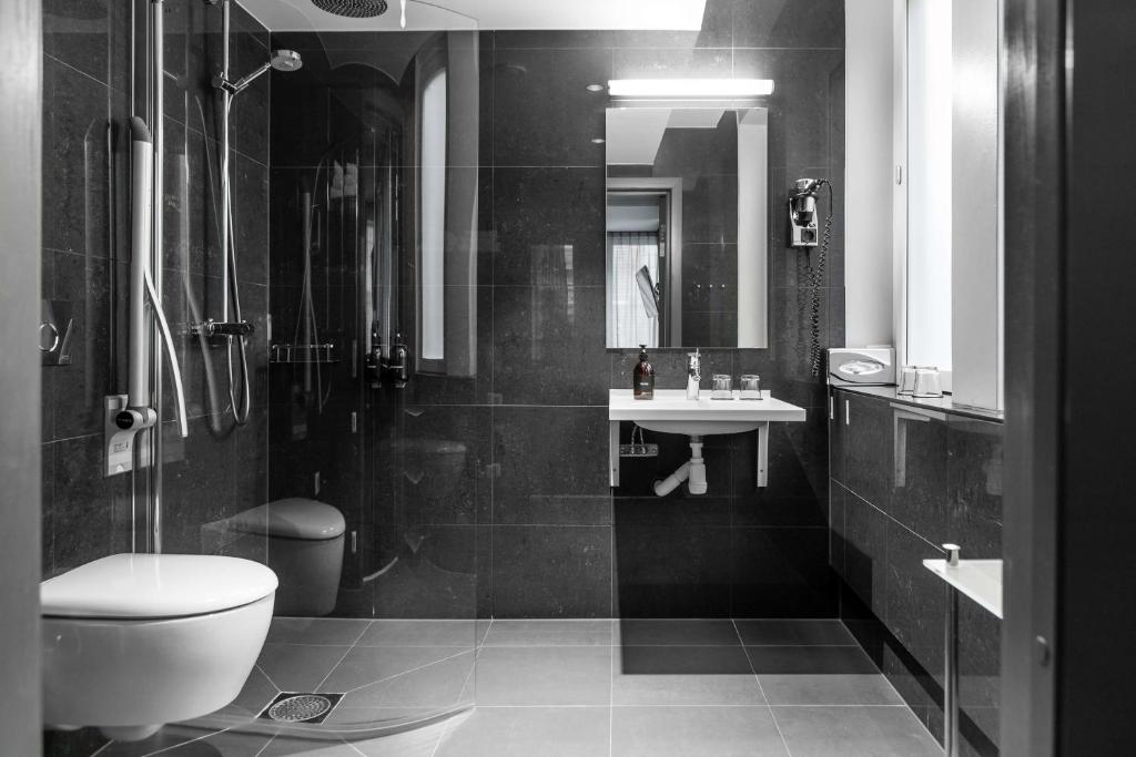 Best Western and hotel Image