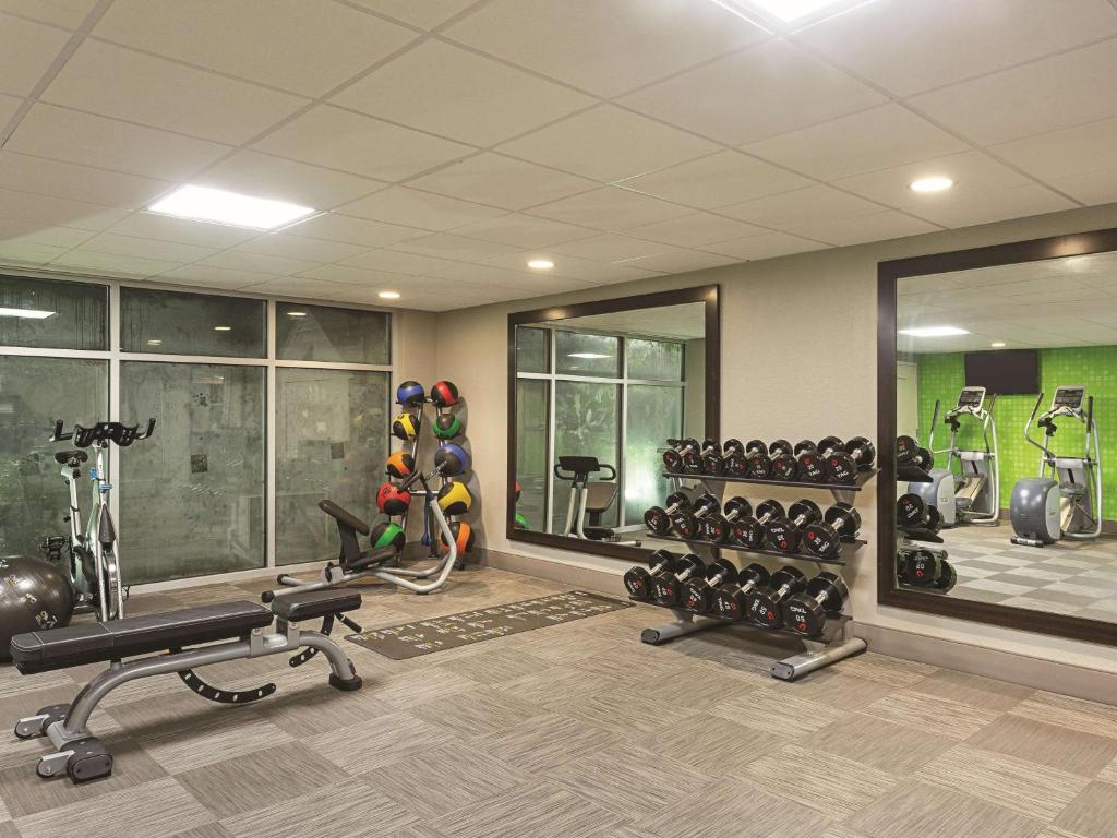 La Quinta by Wyndham Baltimore BWI Airport Image