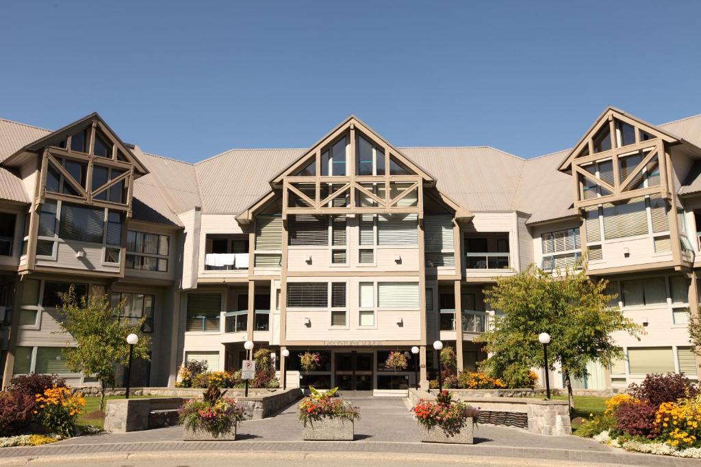 Greystone Lodge Image