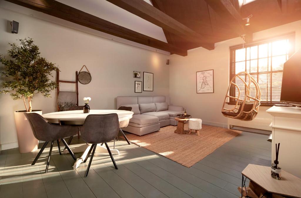 HUISJES AAN DE AMSTEL - Your home away from home 8