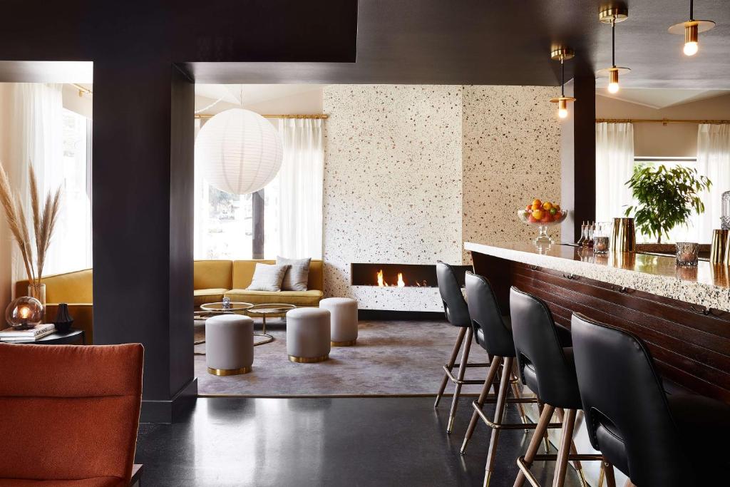The Laurel Inn, part of JdV by Hyatt Image