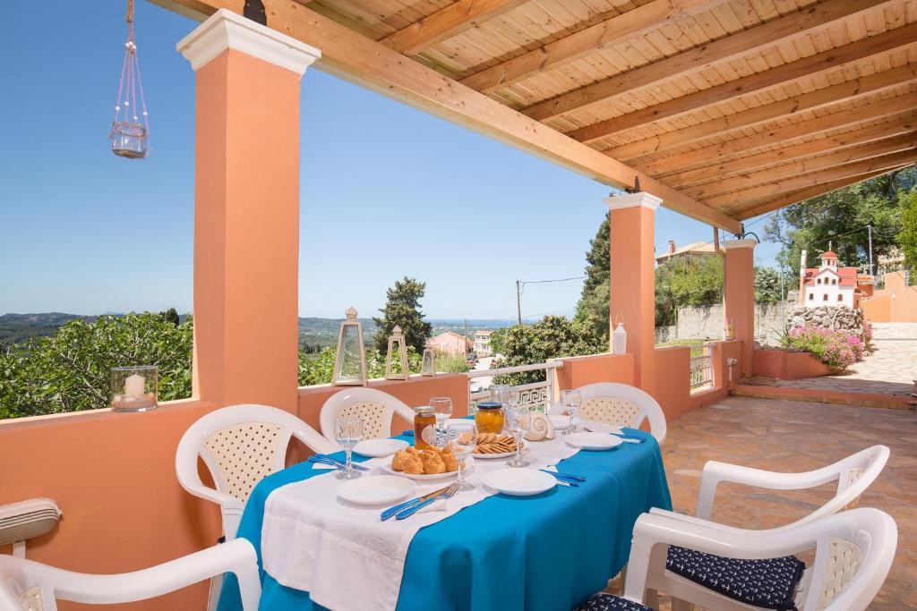 Sofia's & Amalia's House Corfu 1