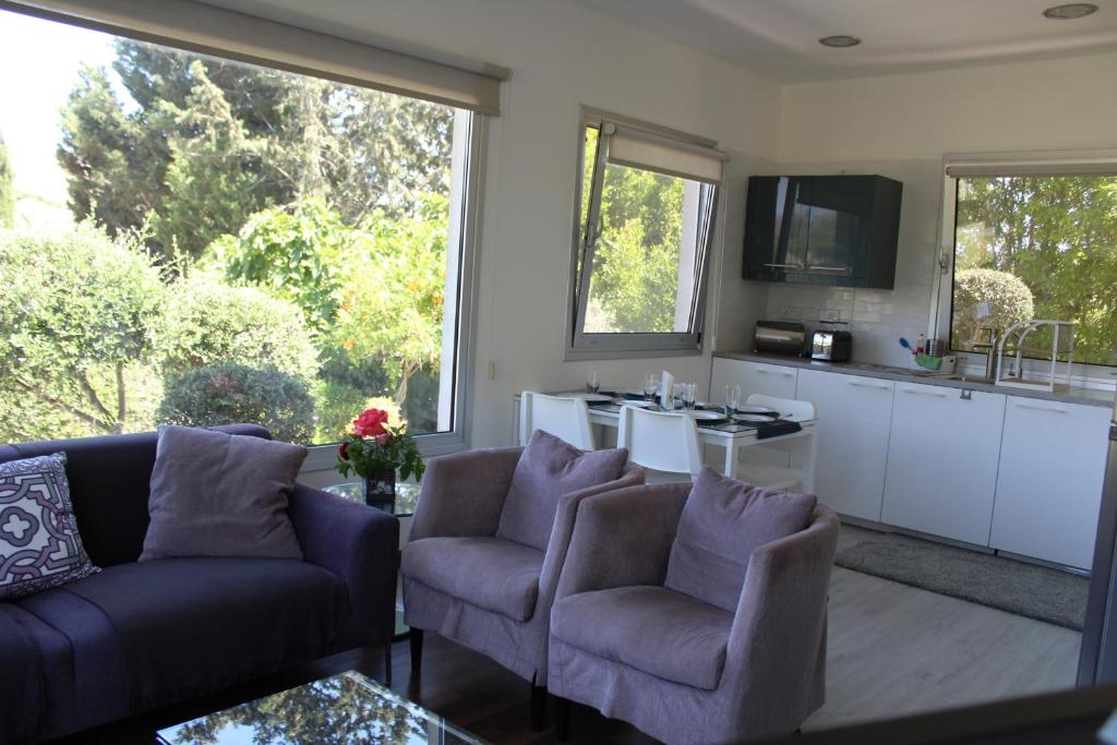 St.George's Country Retreat 8