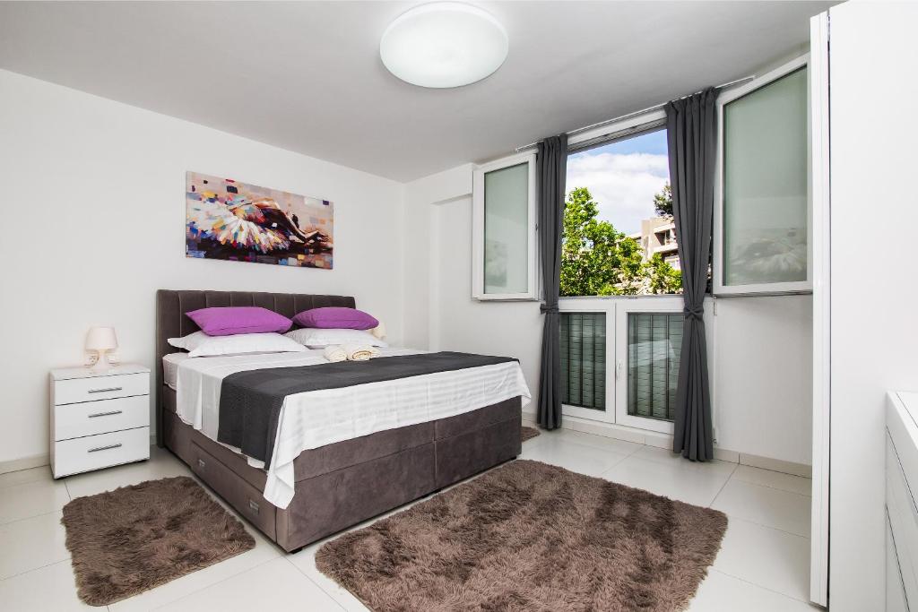 CITY AND BEACH LUXURY 4 STARS APARTMENT SPLIT 7