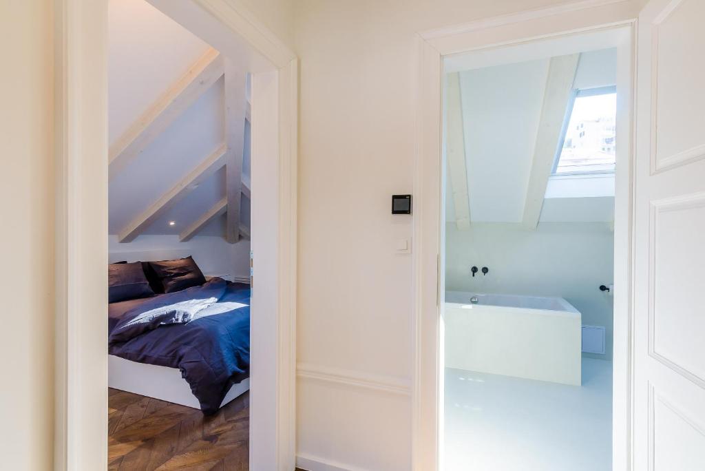 Villa Roma Dubrovnik Historic Apartments near Old Town 8