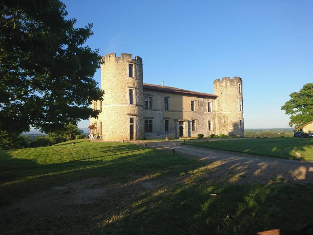 LE POUY 1