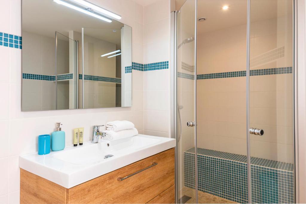 Aquitain Home - Studios & Appartements tout confort Bordeaux Gare St Jean 6