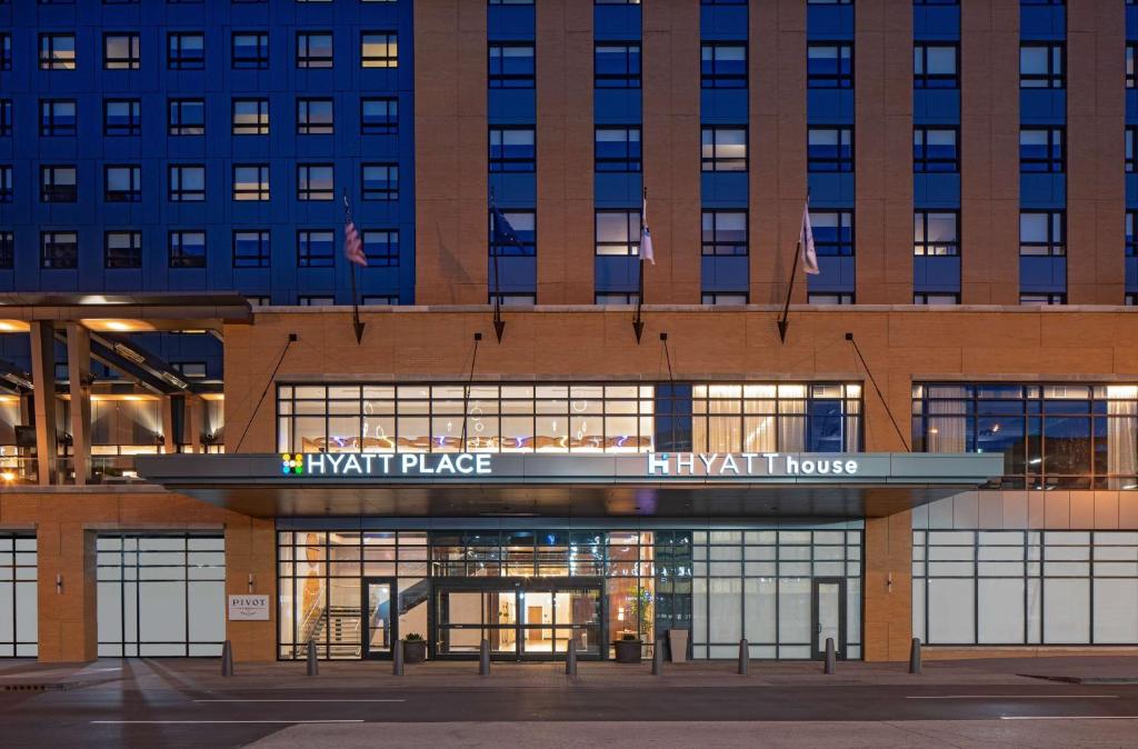 Hyatt House Indianapolis Downtown Image