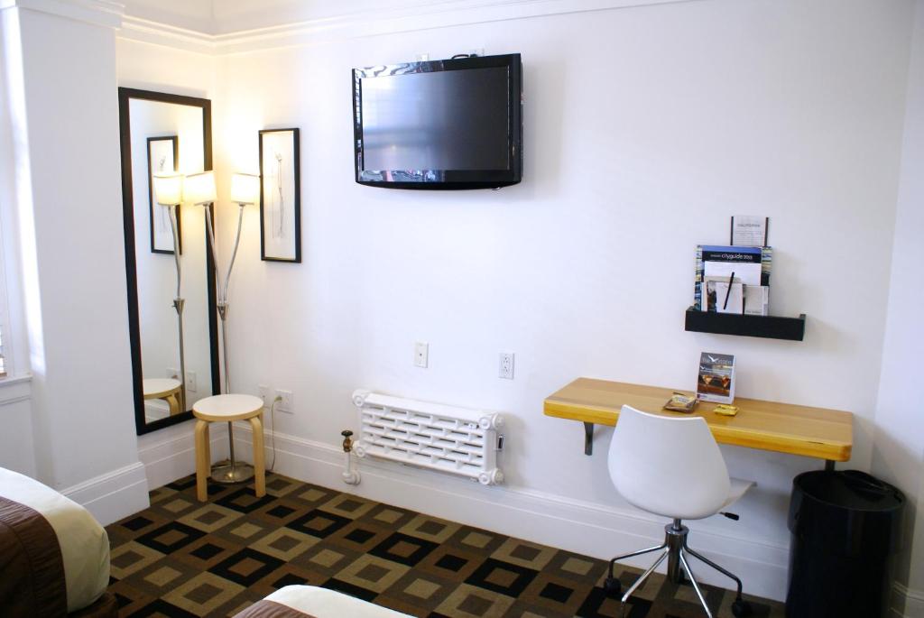 The Mosser Hotel Image
