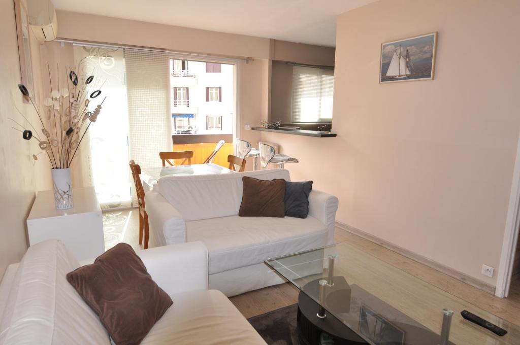 Cosy One-Bedroom Apartment -StayInAntibes- Le Cosy 4