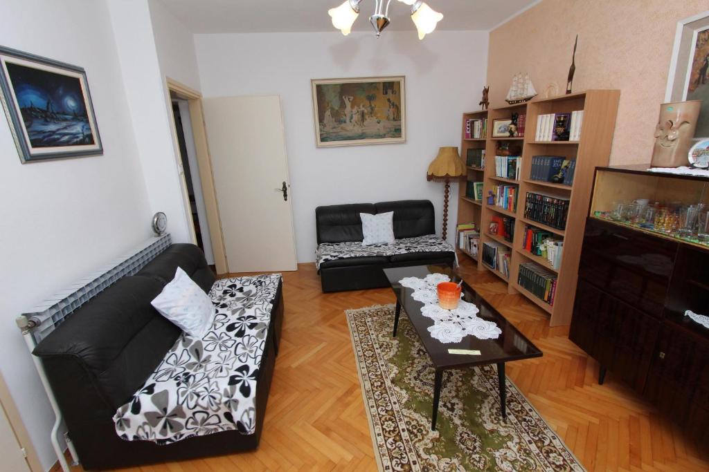 Apartment Stojana 5