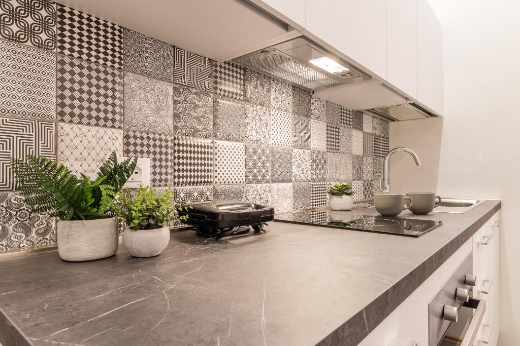 Elegante 8 posti vicino alla stazione - Grey e Blu 3