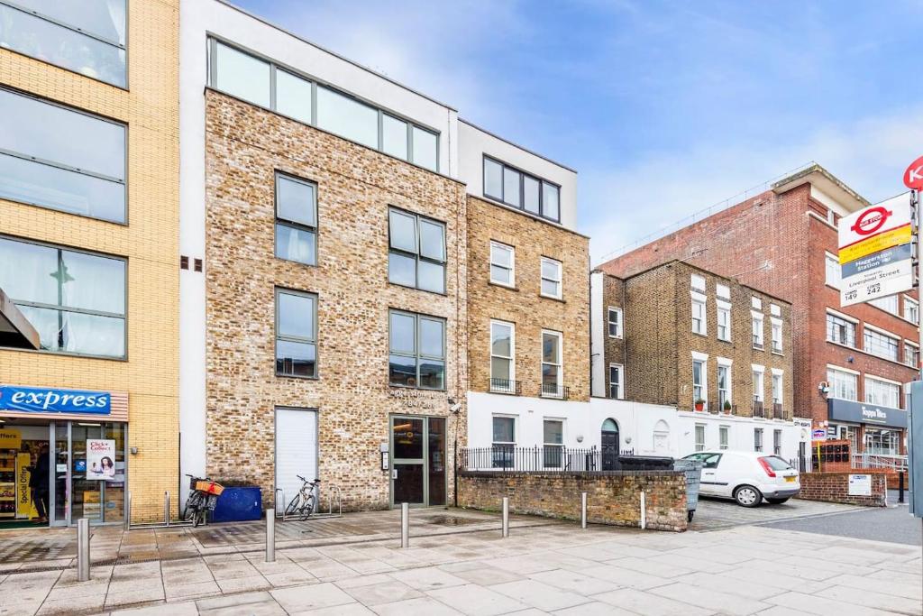 Haggerston Studios Image
