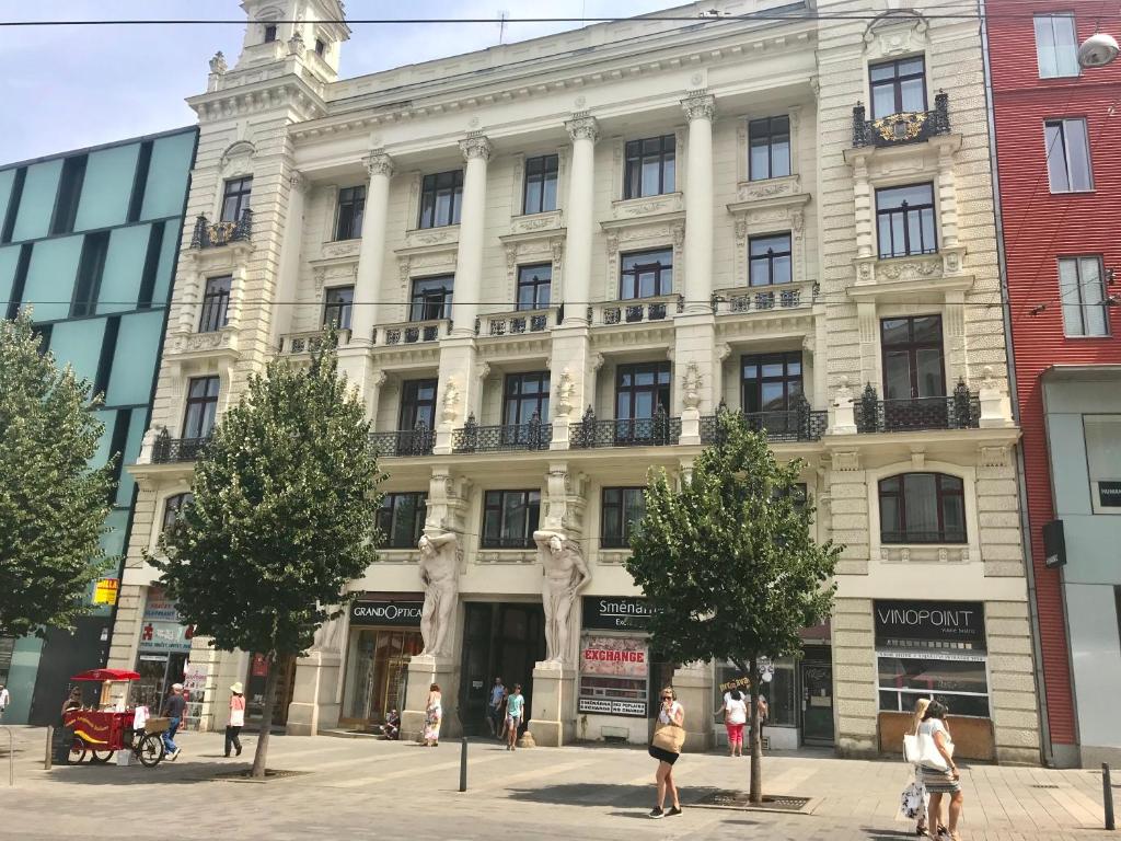 Best Place and Comfort Apartments 6