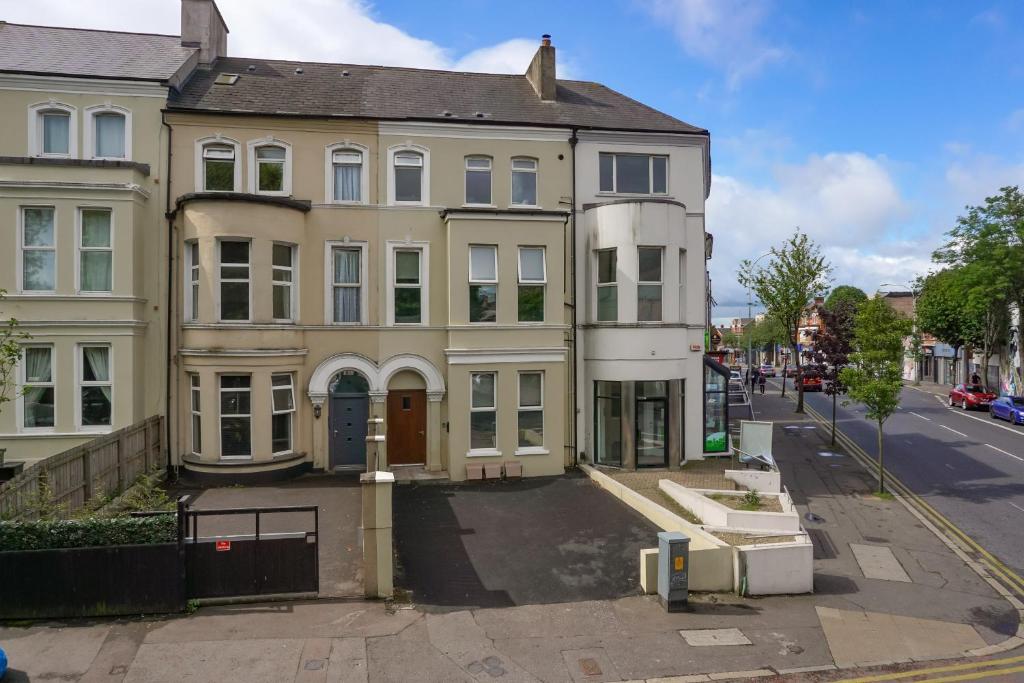Wellington Park Boutique Apartments 6