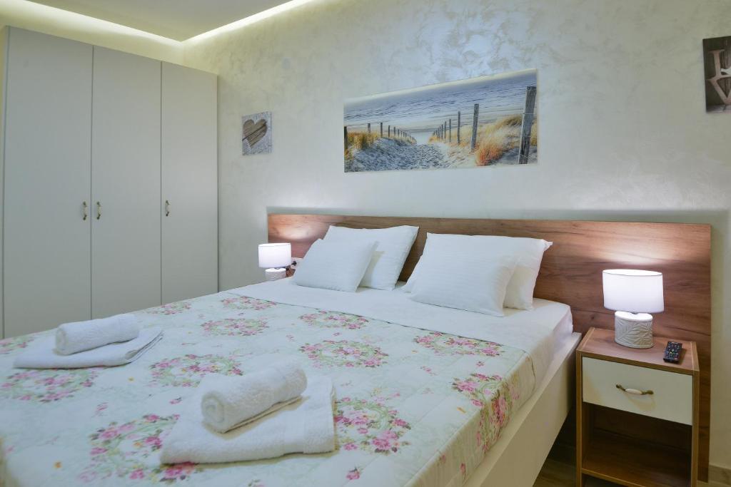 Brand New Apartments - free parking 2