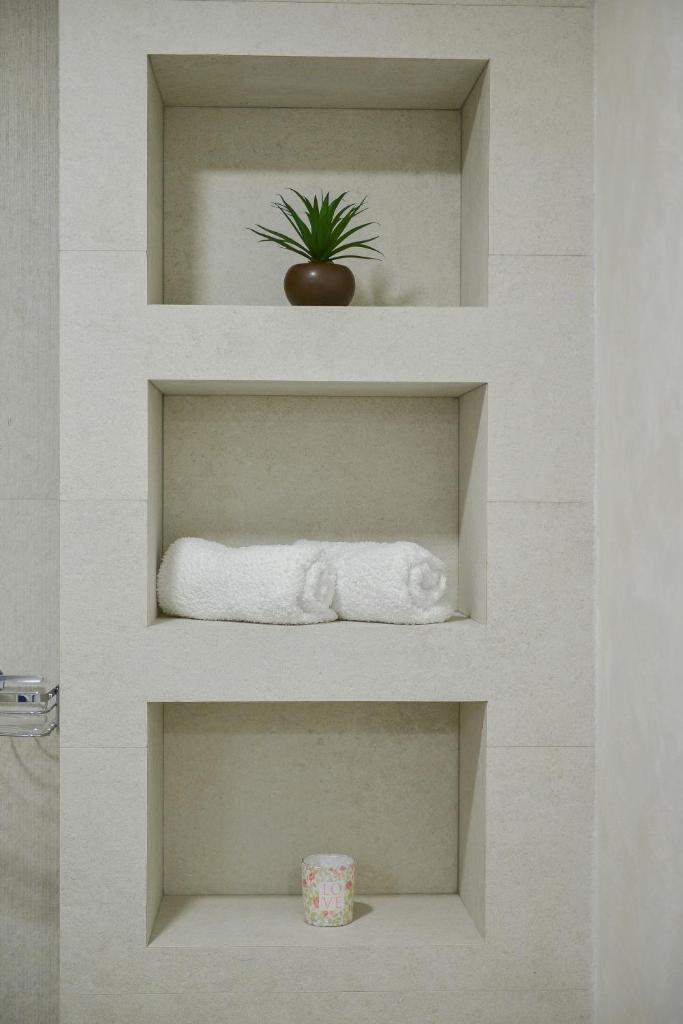Brand New Apartments - free parking 3