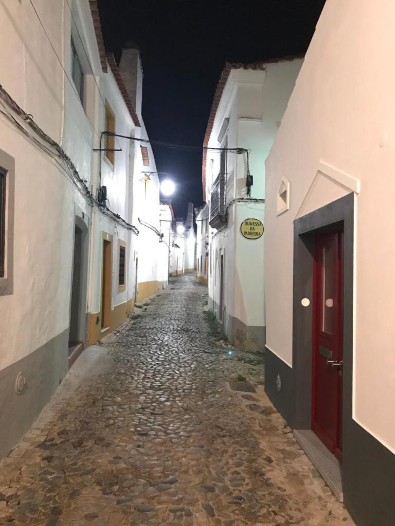 CASA DO CABIDO - Elegance in simple traits 6