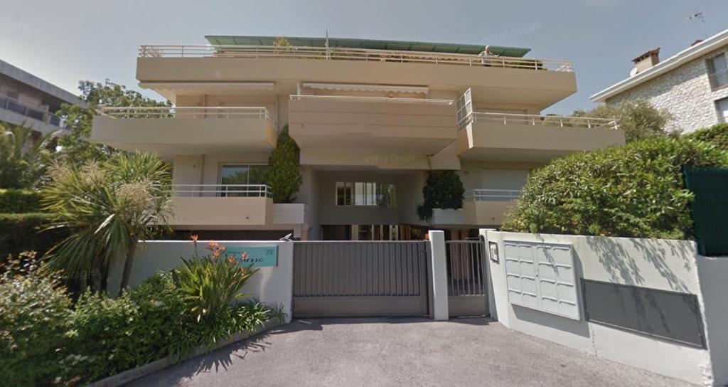Studio plage parking et proche vieil antibes 5