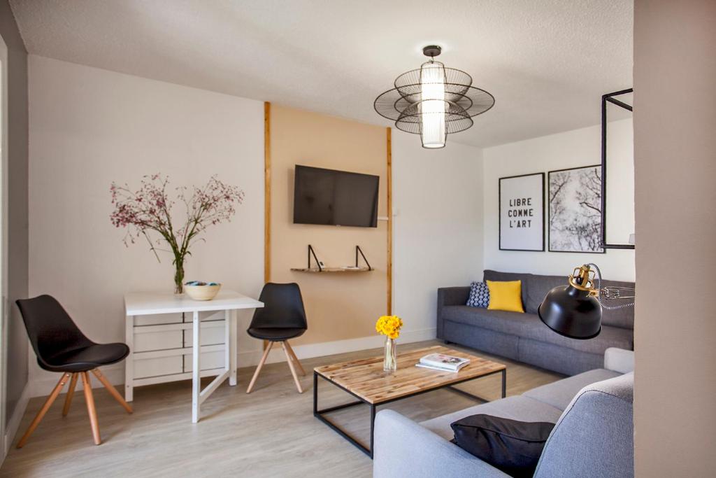 Offre Spécial Bastia Proche Centre Parking 5