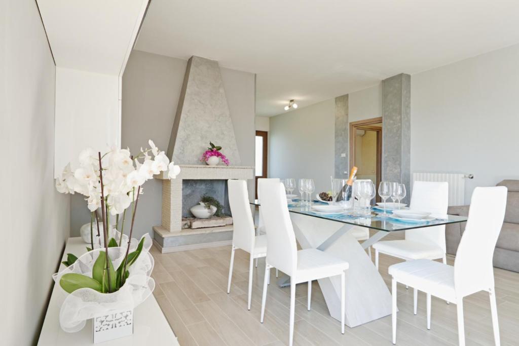 Photo de la galerie de l'établissement Villa Ambra, à Soiano del Lago