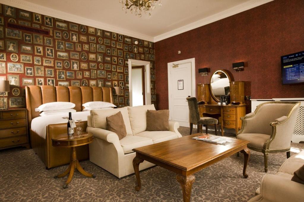 Hotel du Vin Cannizaro House Wimbledon Image