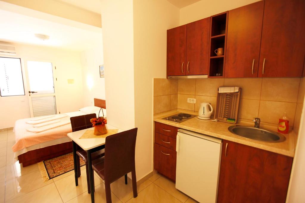 Apartments Baron 4