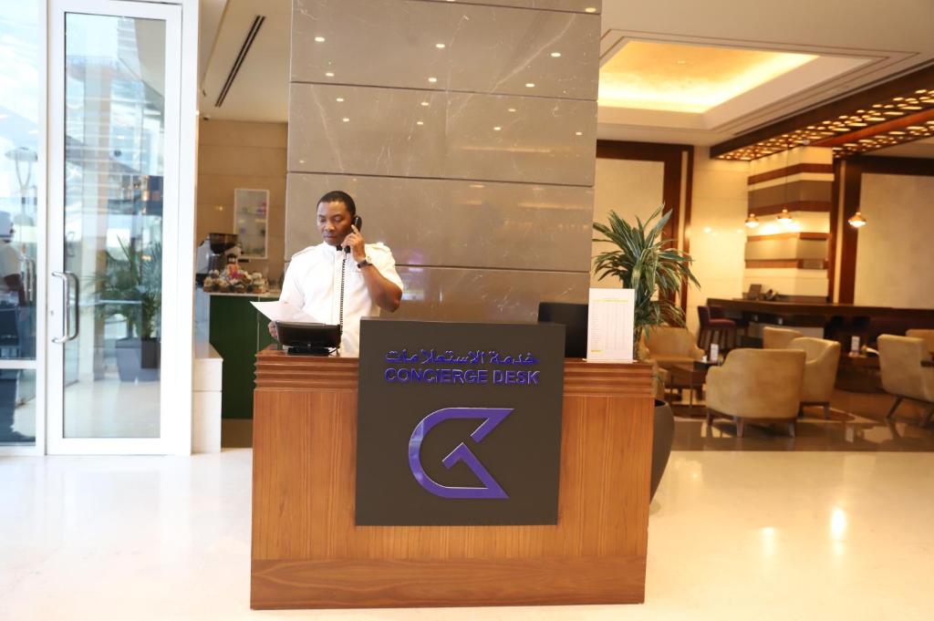 Golden Tulip Media Hotel Image