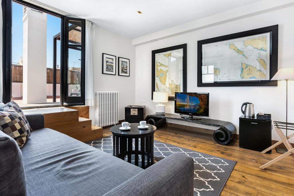 Hotel Market Image