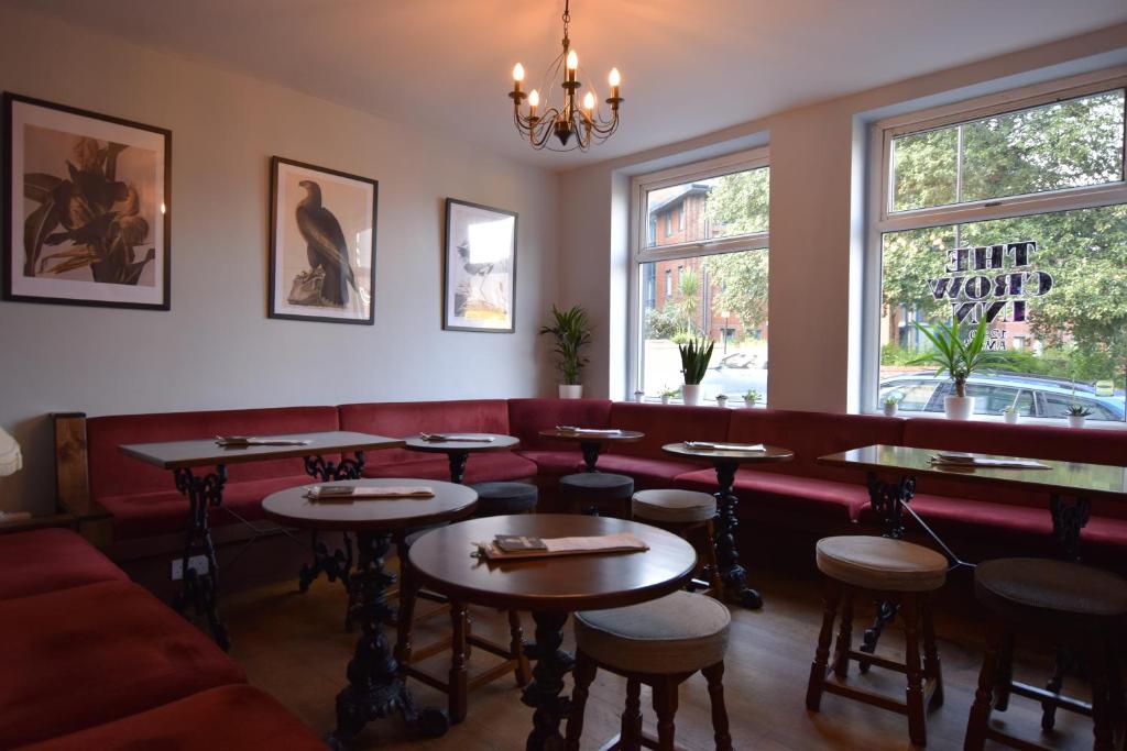 The Crow Inn Image