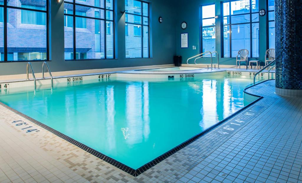 Hotel BLU Image