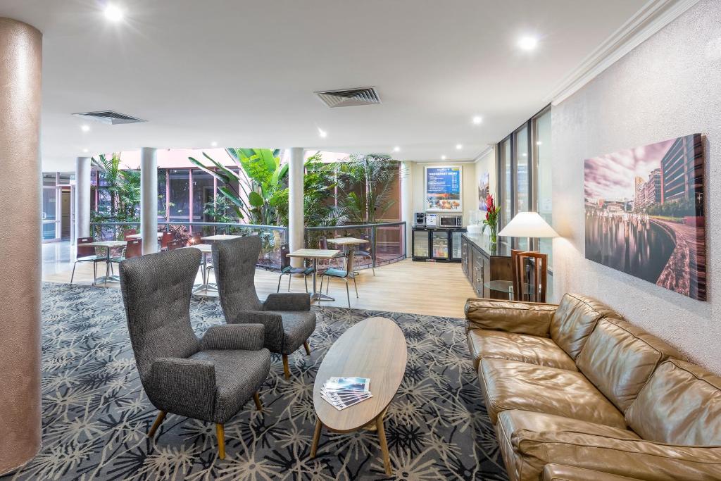 Kimberley Gardens Hotel, Serviced Apartments and Serviced Villas Image