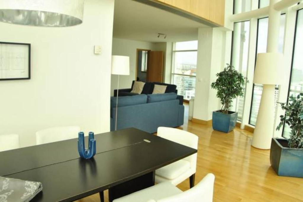 Parque Nacoes Prime Apartments 7