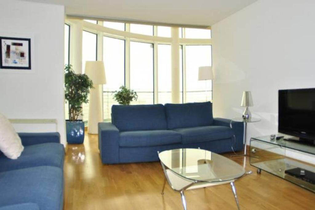 Parque Nacoes Prime Apartments 8
