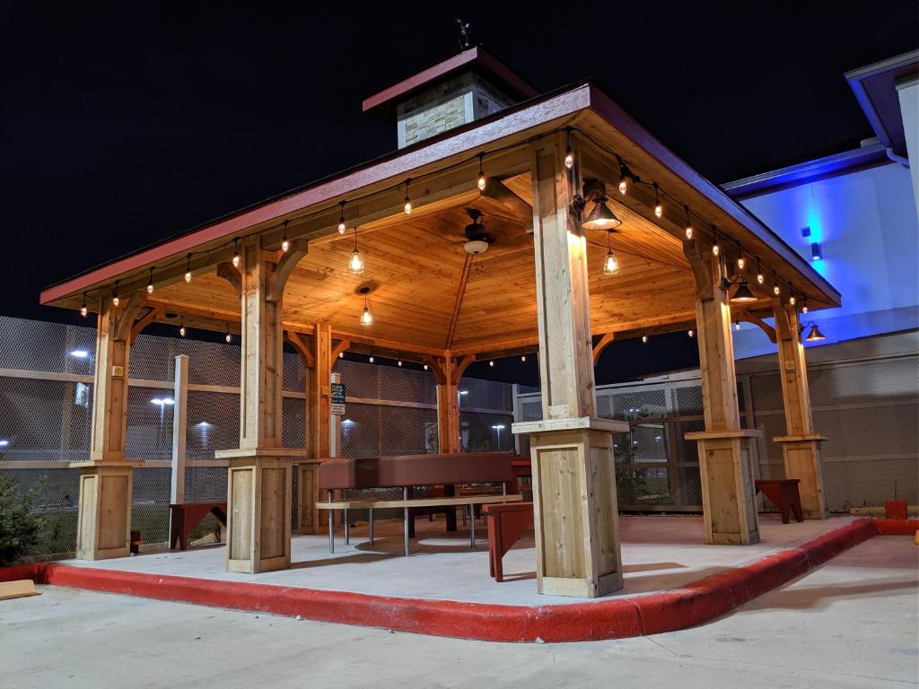 Motel 6-Houston, TX - North Image