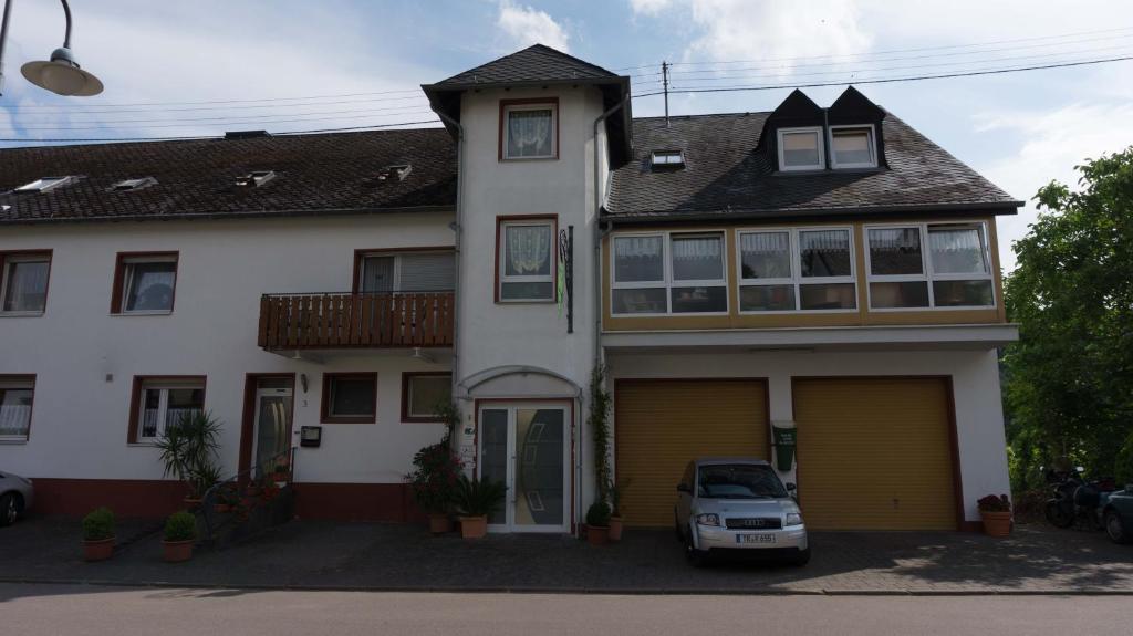 Ferienwohnung und Gästezimmer Reis-Kohl 2