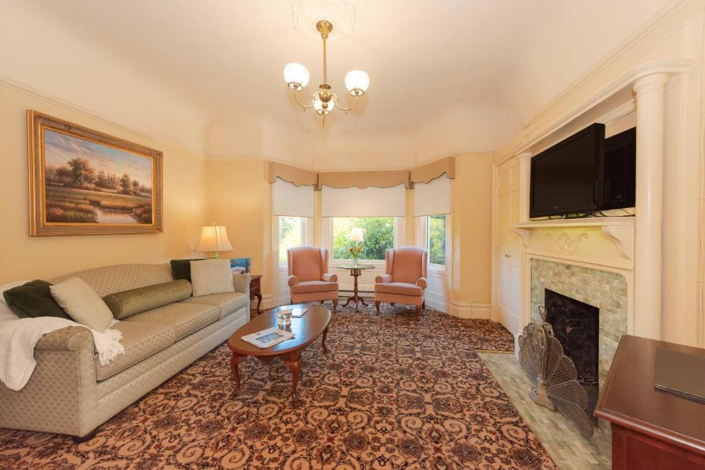 Stanyan Park Hotel Image