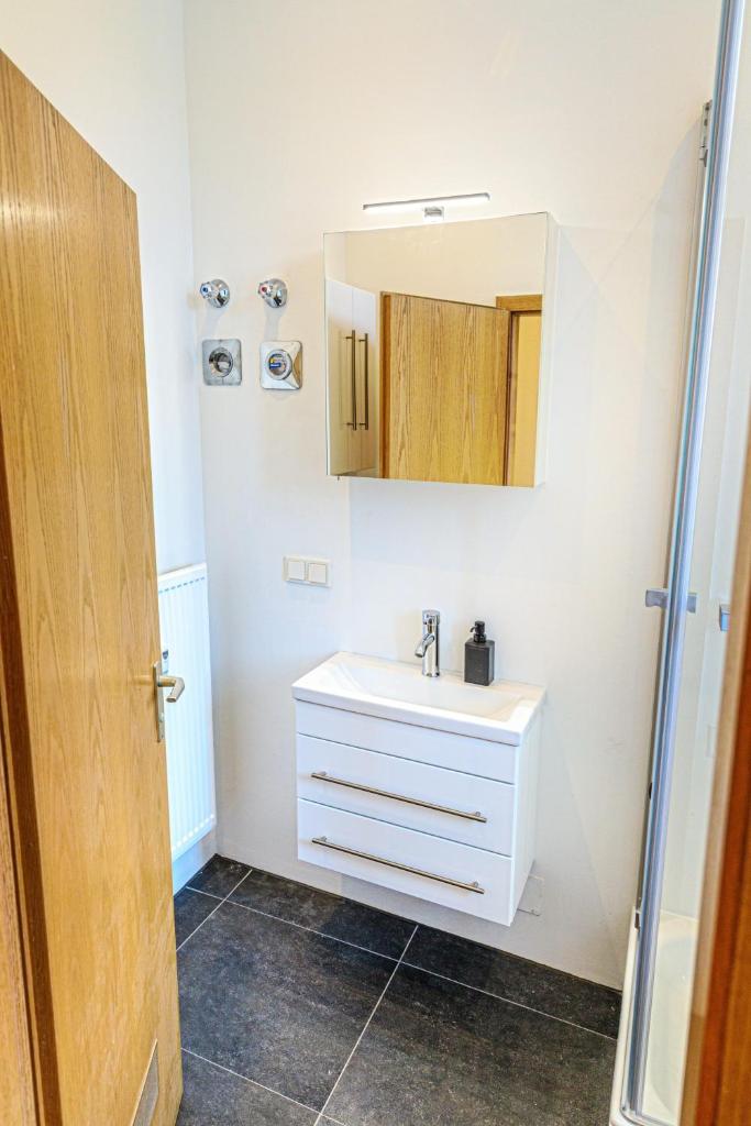 Charming City Apartment with parking spot 7