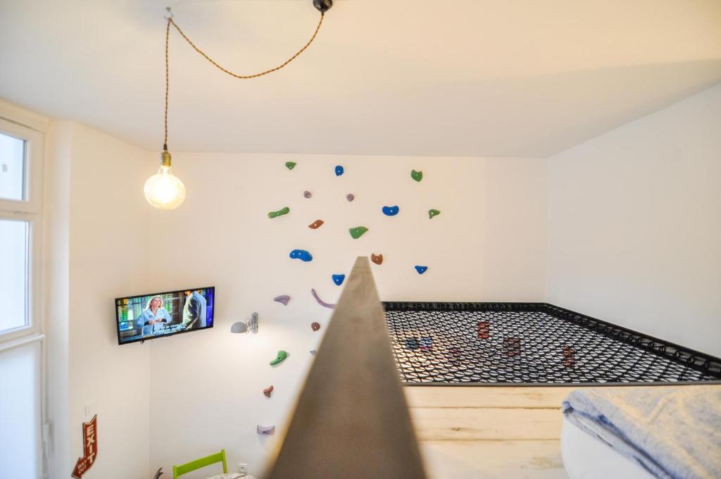 Altitude Loft 3