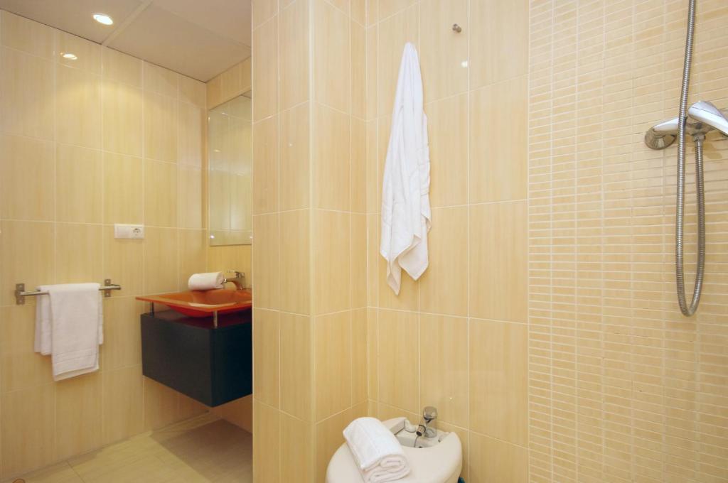 Apartamentos Port 3