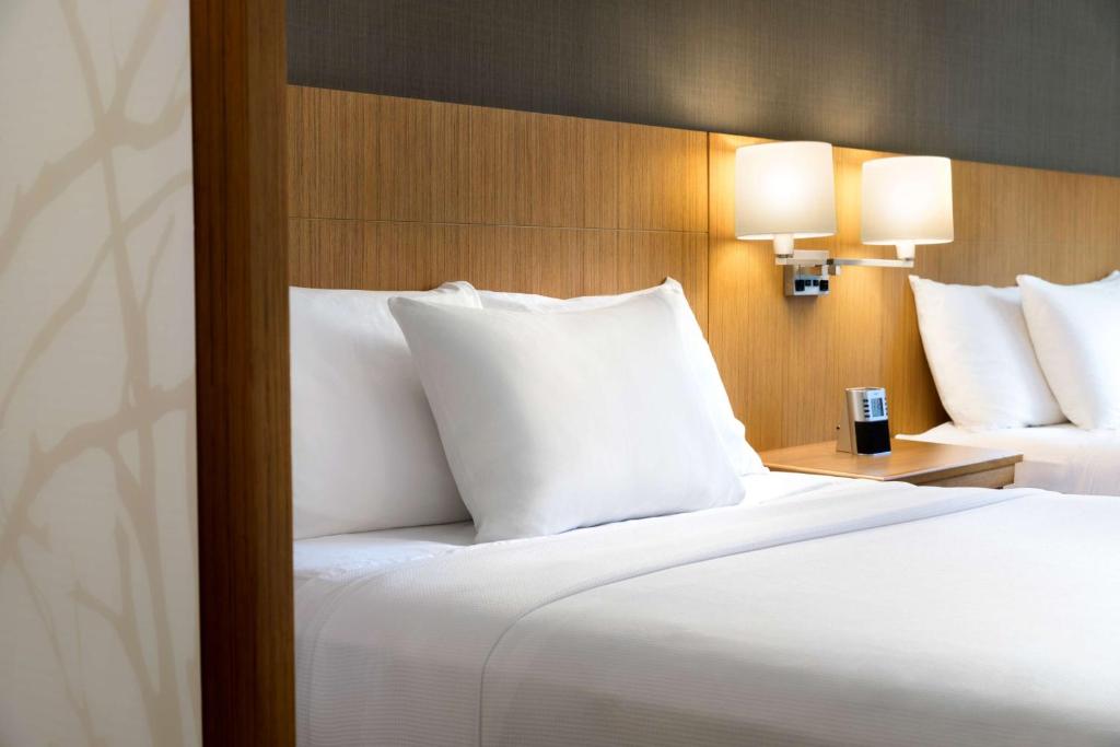 Hyatt Place Austin Downtown Image