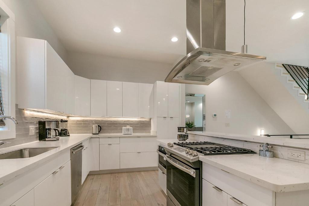 New Construction Elegant Villas 6