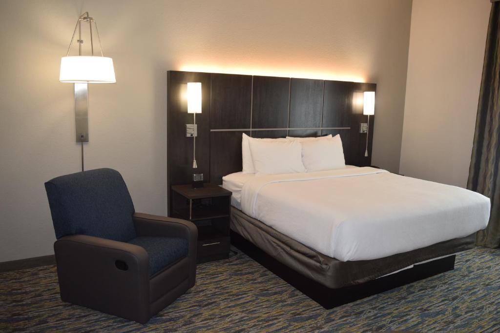 Candlewood Suites - Nashville Metro Center, an IHG Hotel Image