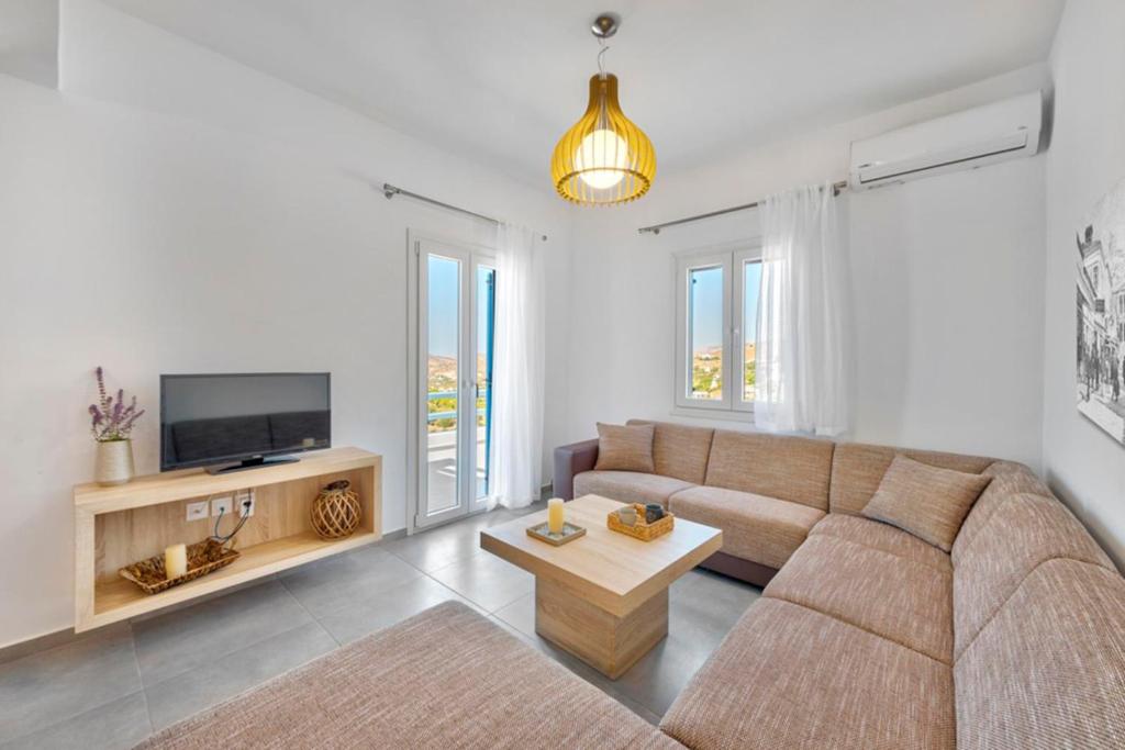 Oceania House with sea view 4