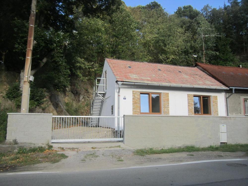Apartmán U Zlatého křížku 6
