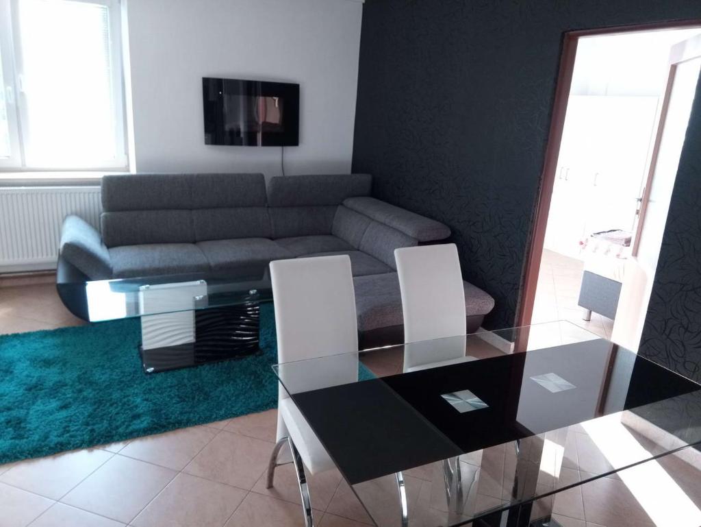 Apartmán U Zlatého křížku 5